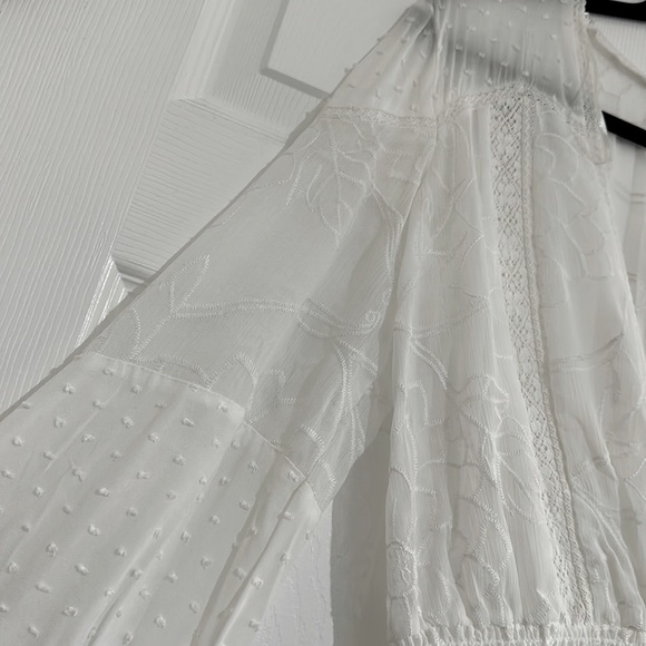 Ivory top - Picture 6 of 11